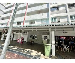 Hougang Avenue 1 (D19), Shop House #631494631